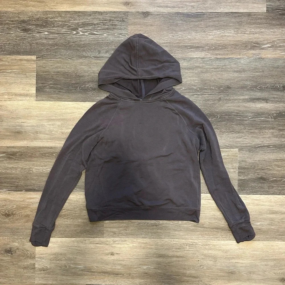 ATHLETA Women’s Dark Gray Cross Back Athletic Wear Sweater Size XS